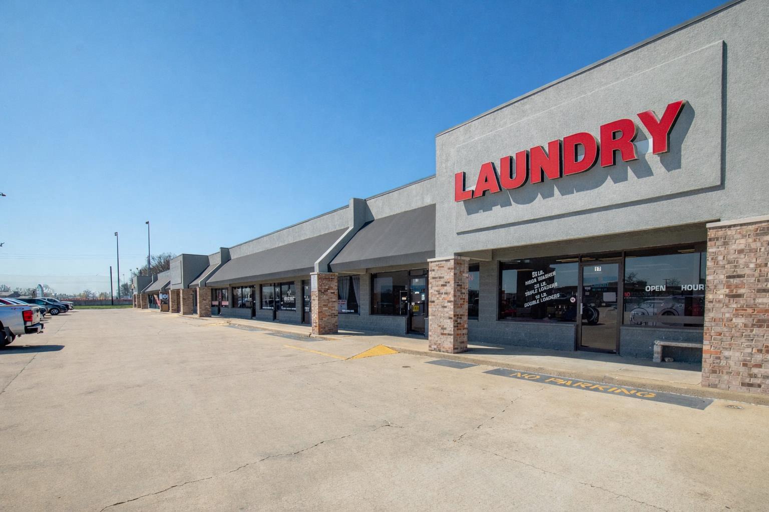 Steel City Plaza - 3361 Fehling Road, Granite City, IL